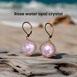 Handcrafted earrings with Swarovski crystal